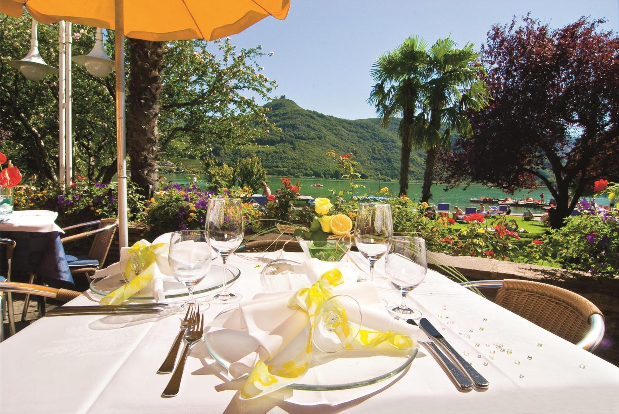 Seegarten Caldaro Buitenkant foto